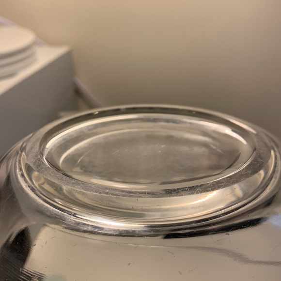 Knobby glass bowl - Picture 6 of 8